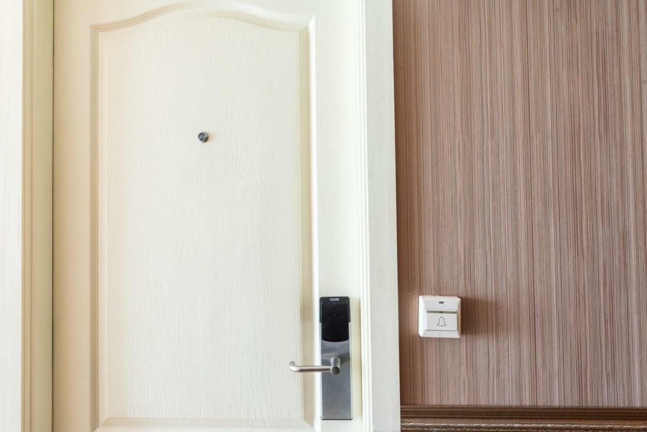 Aparthotel Roseate Ratchada Bangkok Exterior foto